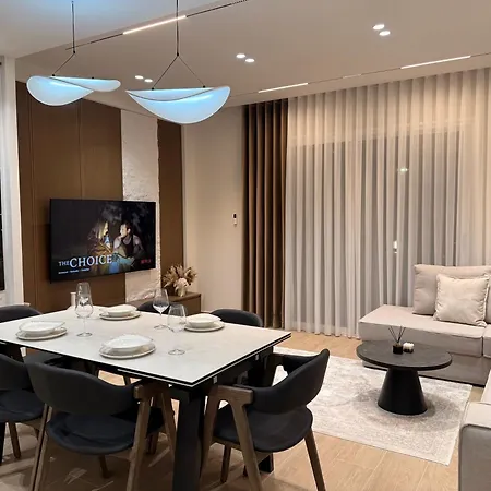 Apartament Coastal Luxe Retreat *