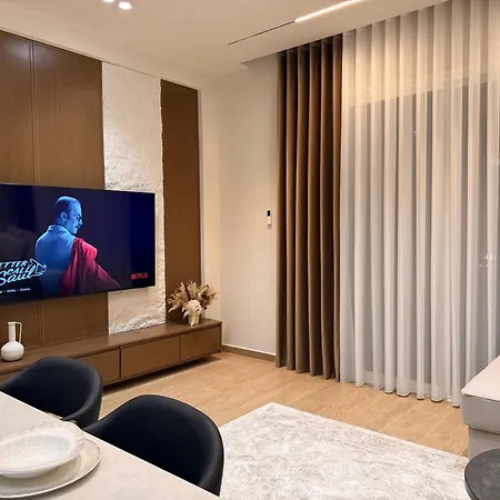 Coastal Luxe Retreat