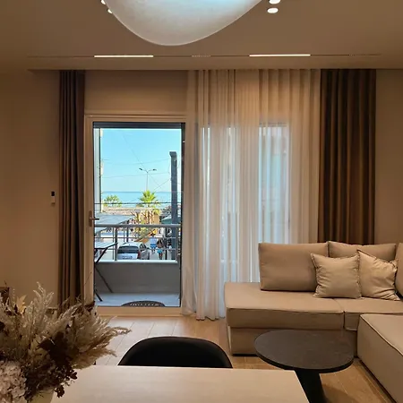 Coastal Luxe Retreat