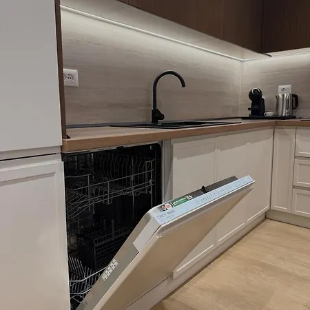 Apartament Coastal Luxe Retreat Durrës