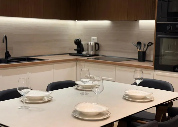 アパート Coastal Luxe Retreat