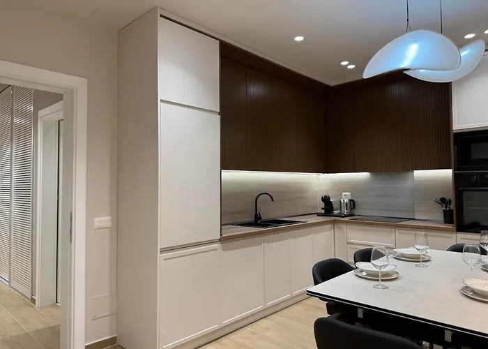 アパート Coastal Luxe Retreat ドゥラス