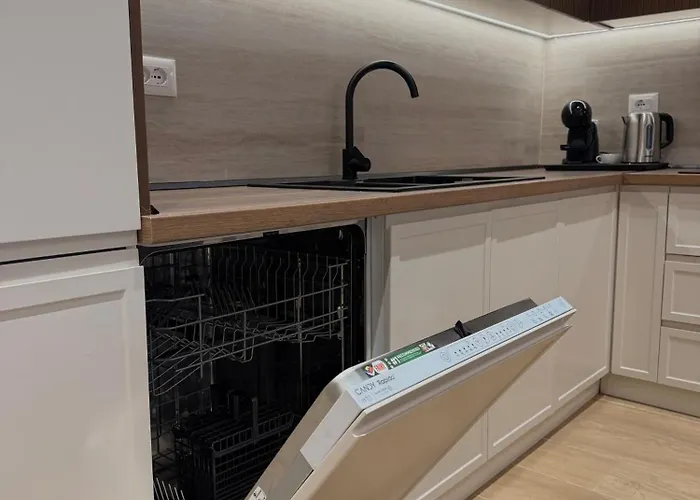 Daire Coastal Luxe Retreat Dıraç